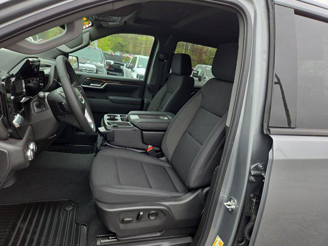 new 2025 GMC Sierra 1500 car, priced at $52,590