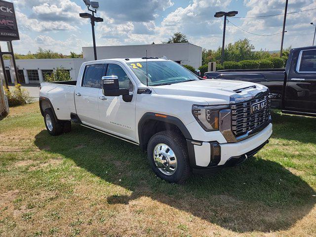 new 2024 GMC Sierra 3500 car, priced at $100,591