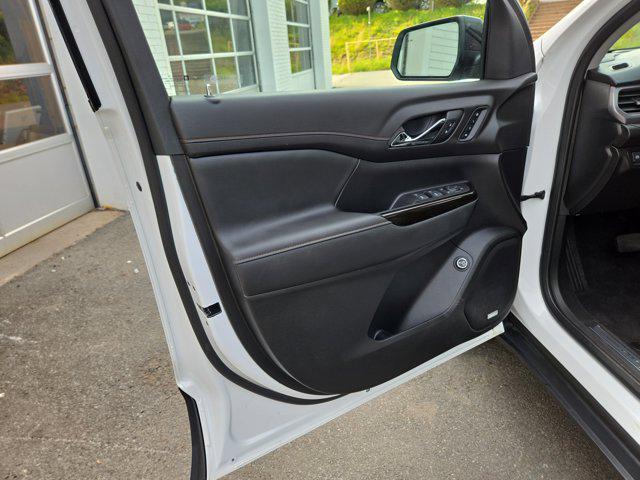 used 2023 GMC Acadia car, priced at $39,500