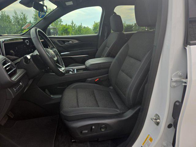 used 2024 Chevrolet Traverse car, priced at $42,000