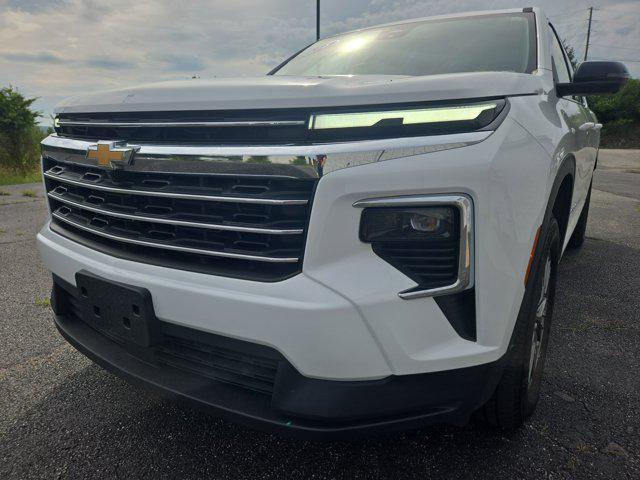 used 2024 Chevrolet Traverse car, priced at $42,000