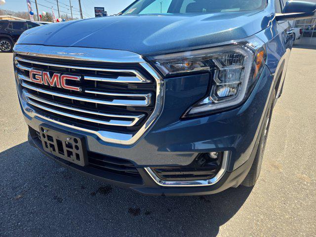 used 2024 GMC Terrain car, priced at $29,000
