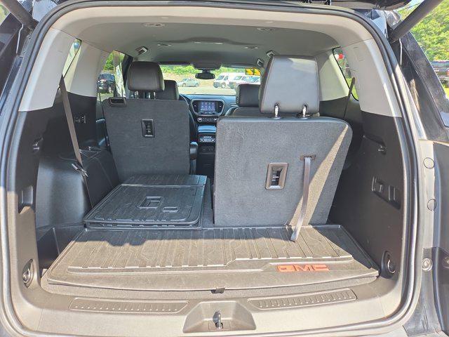 used 2022 GMC Acadia car, priced at $32,000