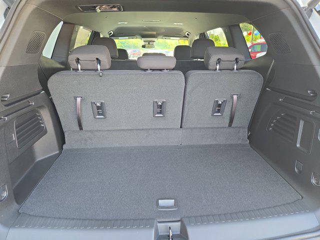 new 2025 GMC Acadia car, priced at $47,895