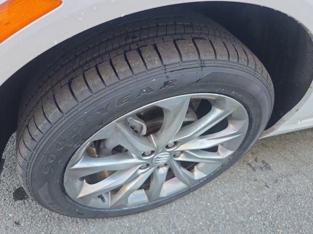 used 2024 Buick Encore GX car, priced at $25,500
