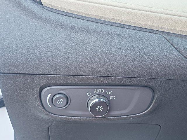 used 2024 Buick Encore GX car, priced at $25,500