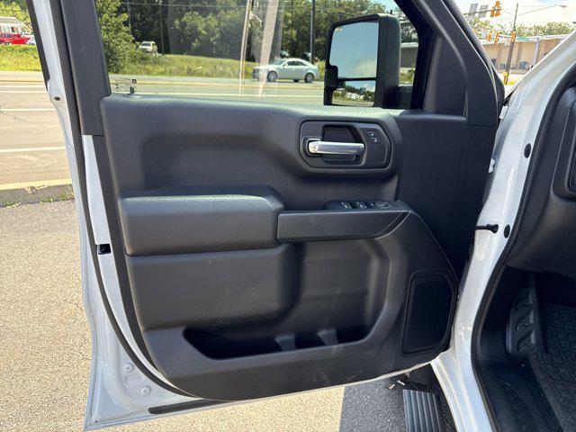 used 2023 GMC Sierra 1500 car, priced at $43,500