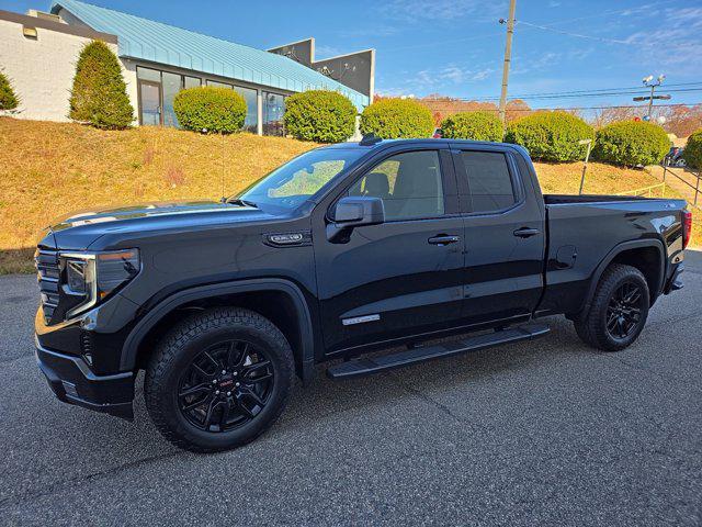 new 2025 GMC Sierra 1500 car, priced at $62,030