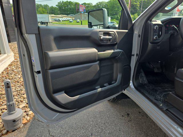 new 2025 GMC Sierra 2500 car, priced at $51,200