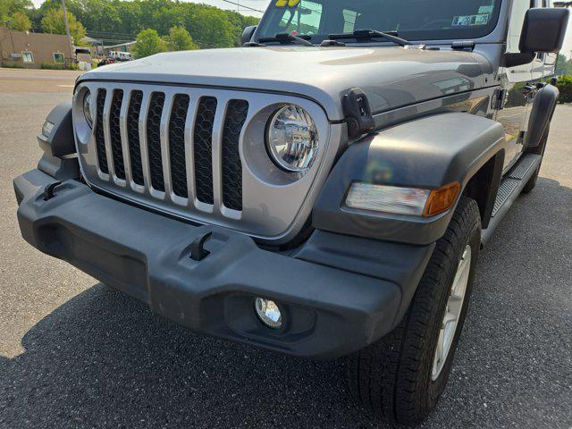 used 2020 Jeep Gladiator car, priced at $28,000