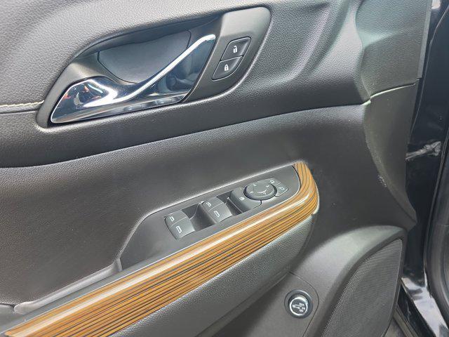 used 2023 GMC Acadia car, priced at $33,000