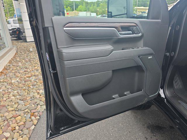 new 2025 GMC Sierra 2500 car, priced at $79,999