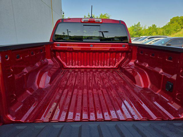 new 2025 GMC Canyon car, priced at $50,305