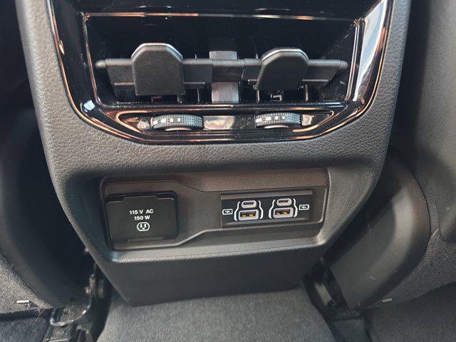 used 2023 Jeep Grand Cherokee car, priced at $36,000