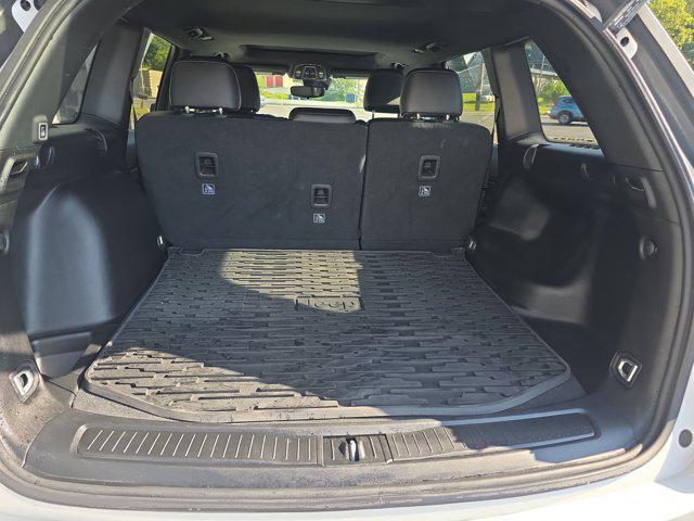 used 2023 Jeep Grand Cherokee car, priced at $36,000