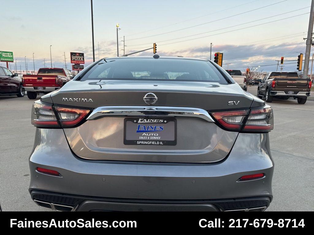 used 2021 Nissan Maxima car, priced at $14,999