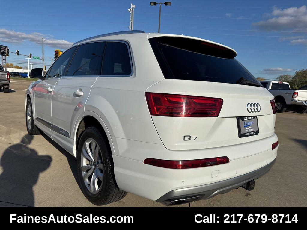 used 2018 Audi Q7 car, priced at $18,999