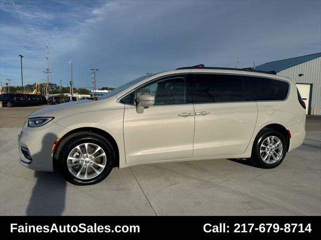 used 2021 Chrysler Pacifica car, priced at $22,999