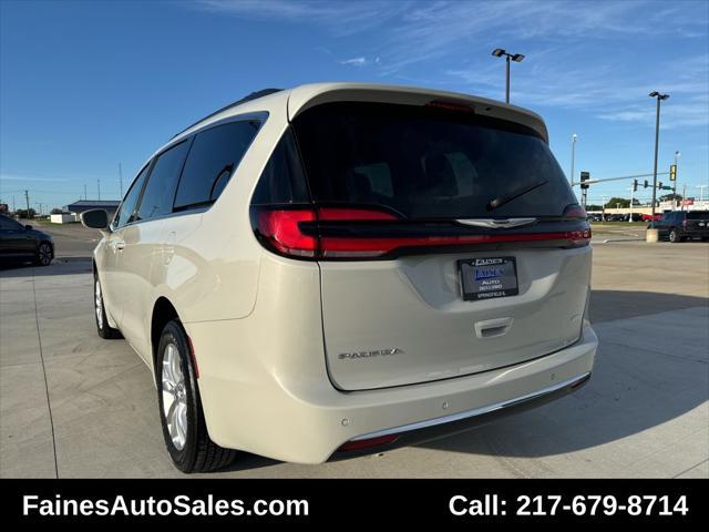 used 2021 Chrysler Pacifica car, priced at $22,999