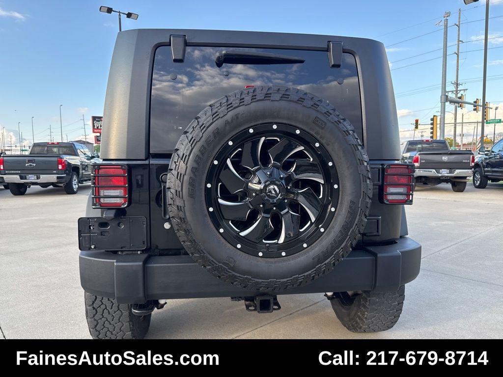 used 2010 Jeep Wrangler Unlimited car, priced at $15,999