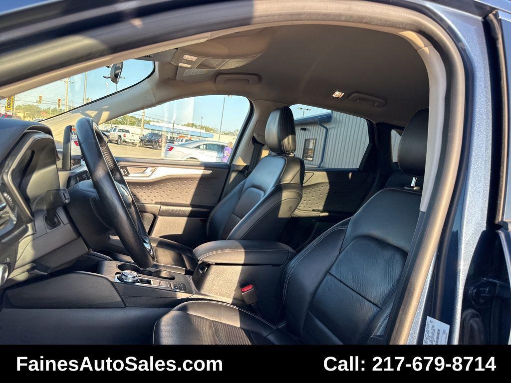 used 2020 Ford Escape car, priced at $16,999