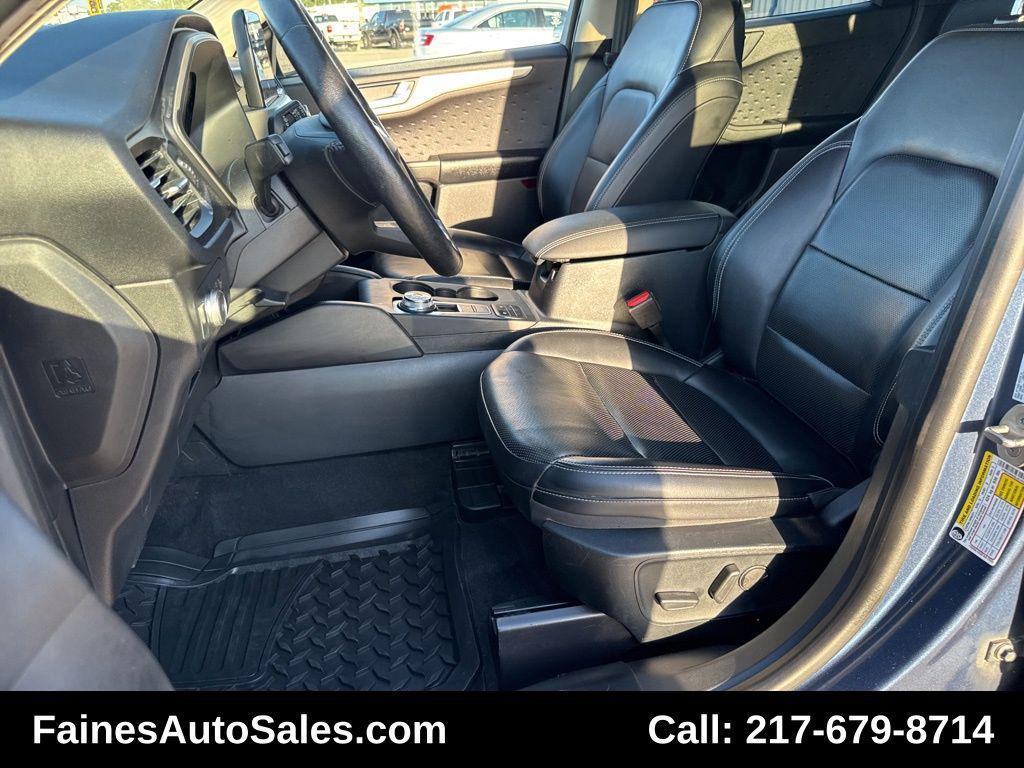 used 2020 Ford Escape car, priced at $16,999