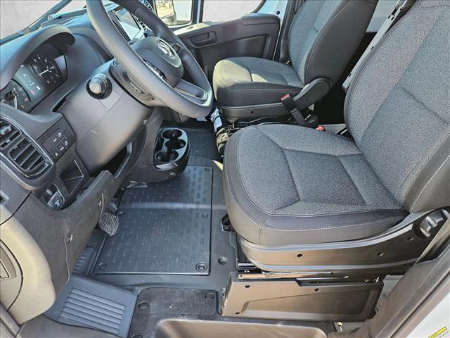 new 2025 Ram ProMaster 2500 car, priced at $47,720