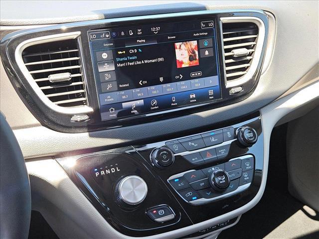 used 2024 Chrysler Pacifica car, priced at $30,468