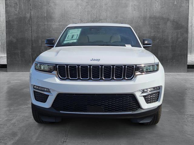 new 2025 Jeep Grand Cherokee car, priced at $45,695