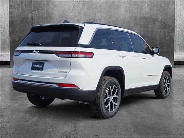 new 2025 Jeep Grand Cherokee car, priced at $45,695