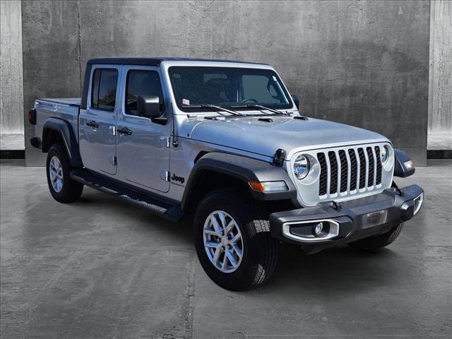 used 2023 Jeep Gladiator car, priced at $32,450