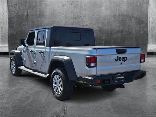 used 2023 Jeep Gladiator car, priced at $32,450