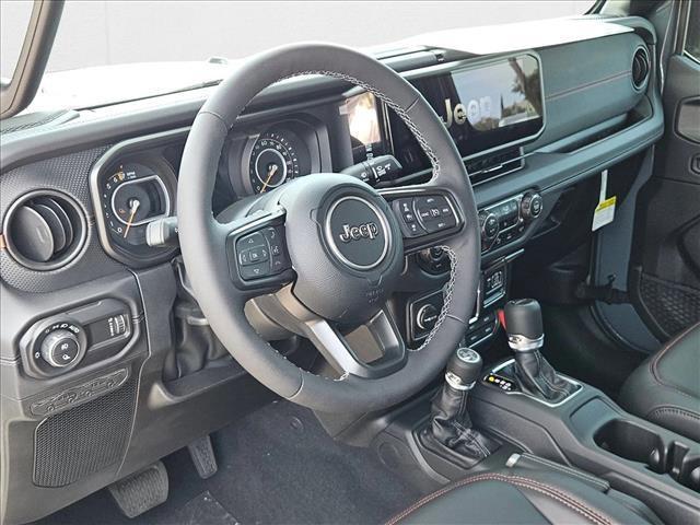 new 2025 Jeep Gladiator car, priced at $52,621