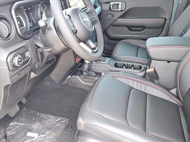 new 2025 Jeep Gladiator car, priced at $52,621