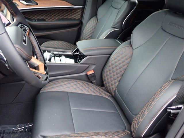 new 2025 Jeep Grand Cherokee car, priced at $66,335