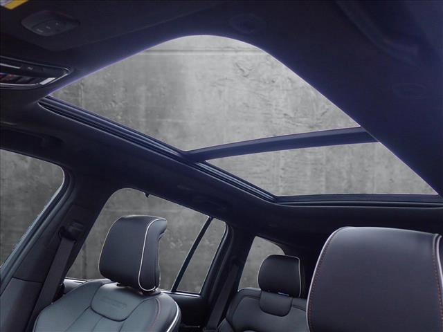 new 2025 Jeep Grand Cherokee car, priced at $66,335