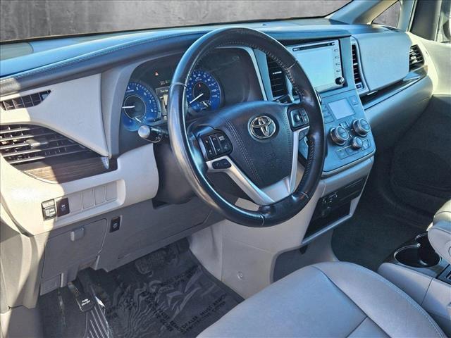 used 2020 Toyota Sienna car, priced at $33,111