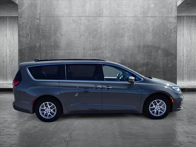 used 2022 Chrysler Pacifica car, priced at $20,693