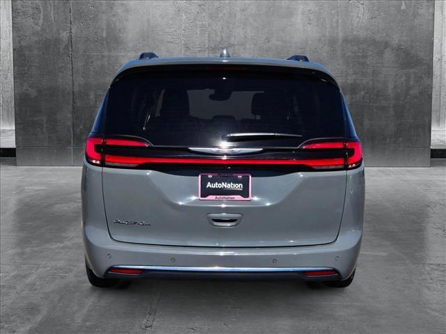 used 2022 Chrysler Pacifica car, priced at $20,693