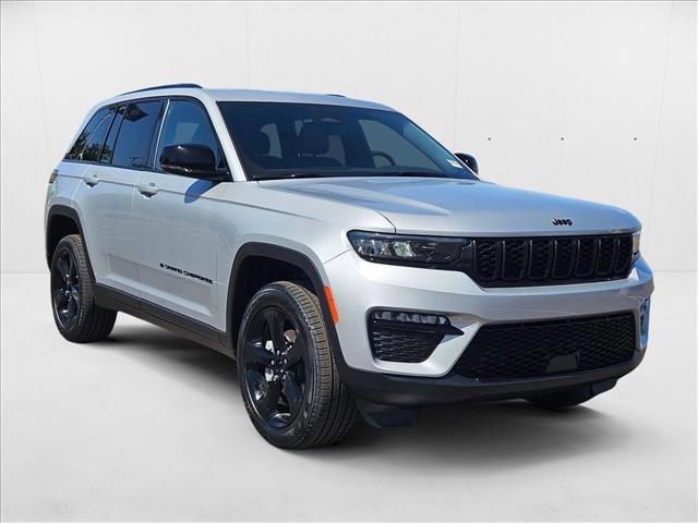 new 2025 Jeep Grand Cherokee car, priced at $41,297