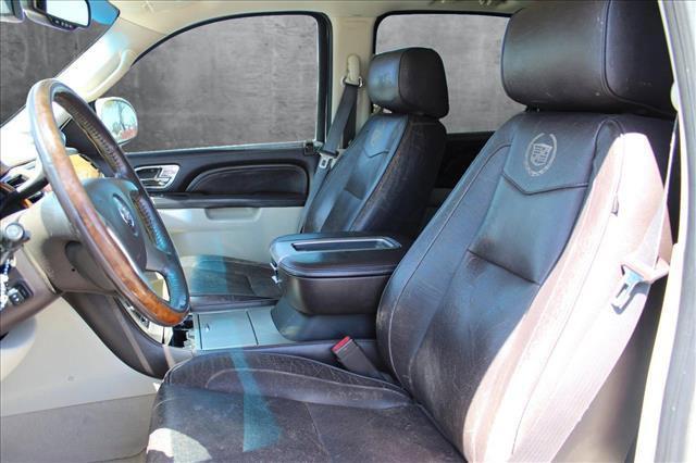 used 2010 Cadillac Escalade ESV car, priced at $11,750