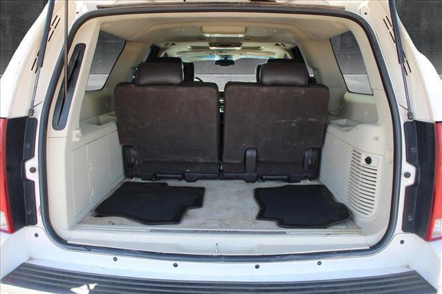 used 2010 Cadillac Escalade ESV car, priced at $11,750