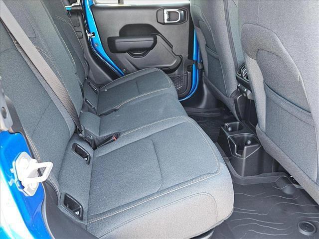 used 2024 Jeep Gladiator car, priced at $40,124