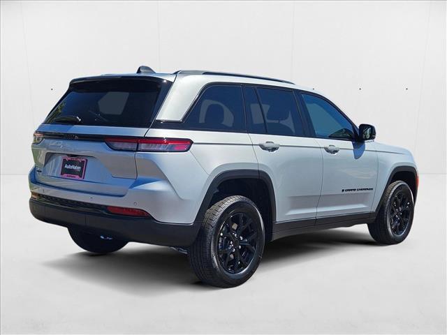new 2025 Jeep Grand Cherokee car, priced at $37,178