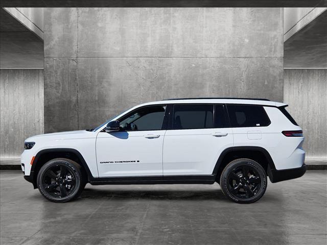 new 2024 Jeep Grand Cherokee L car, priced at $43,925