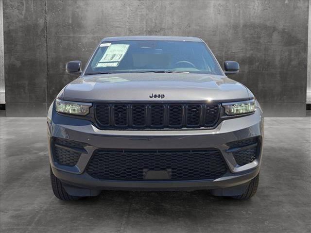 new 2024 Jeep Grand Cherokee car, priced at $42,030