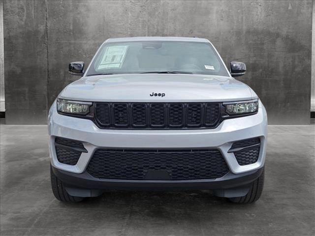 new 2024 Jeep Grand Cherokee car, priced at $38,524