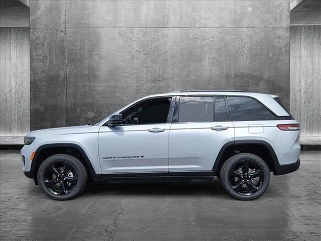 new 2024 Jeep Grand Cherokee car, priced at $40,431