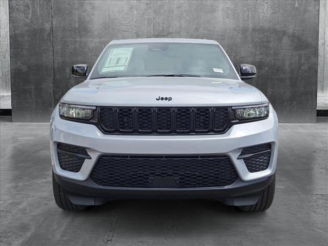 new 2024 Jeep Grand Cherokee car, priced at $40,431