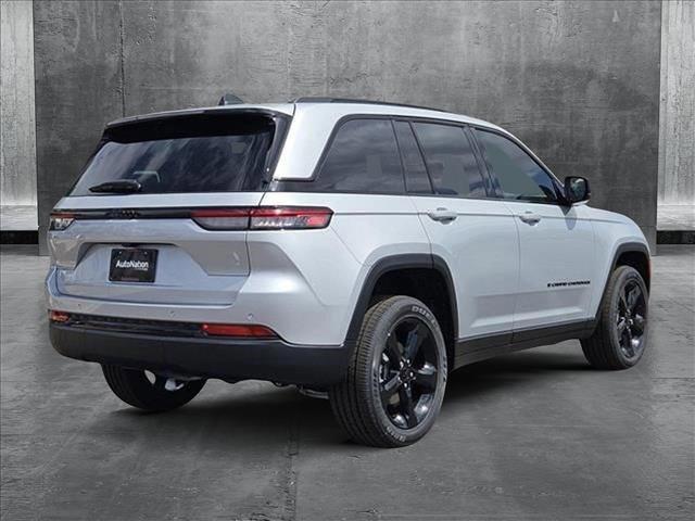 new 2024 Jeep Grand Cherokee car, priced at $40,431